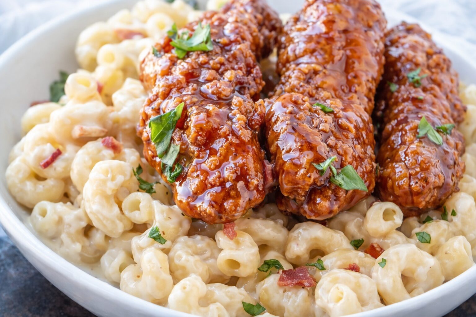 Creamy Honey Pepper Chicken Mac and Cheese