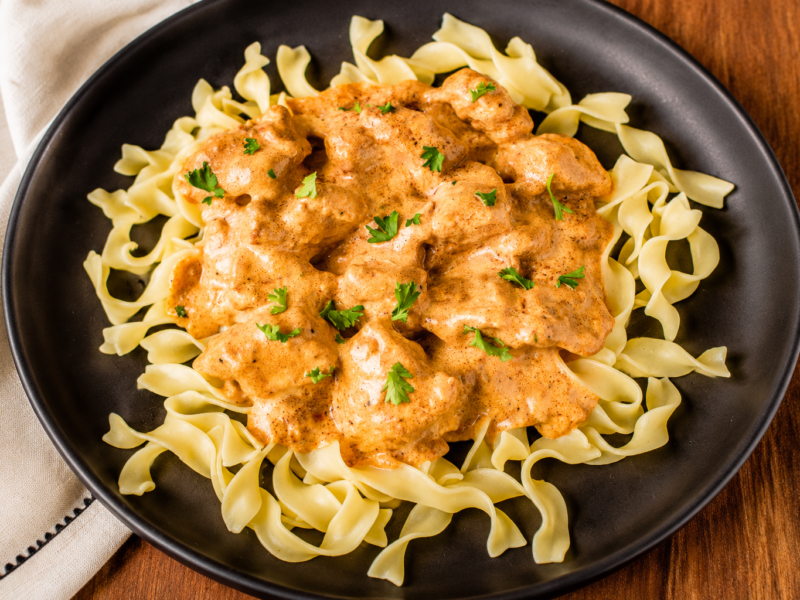 hungarian chicken paprikash
